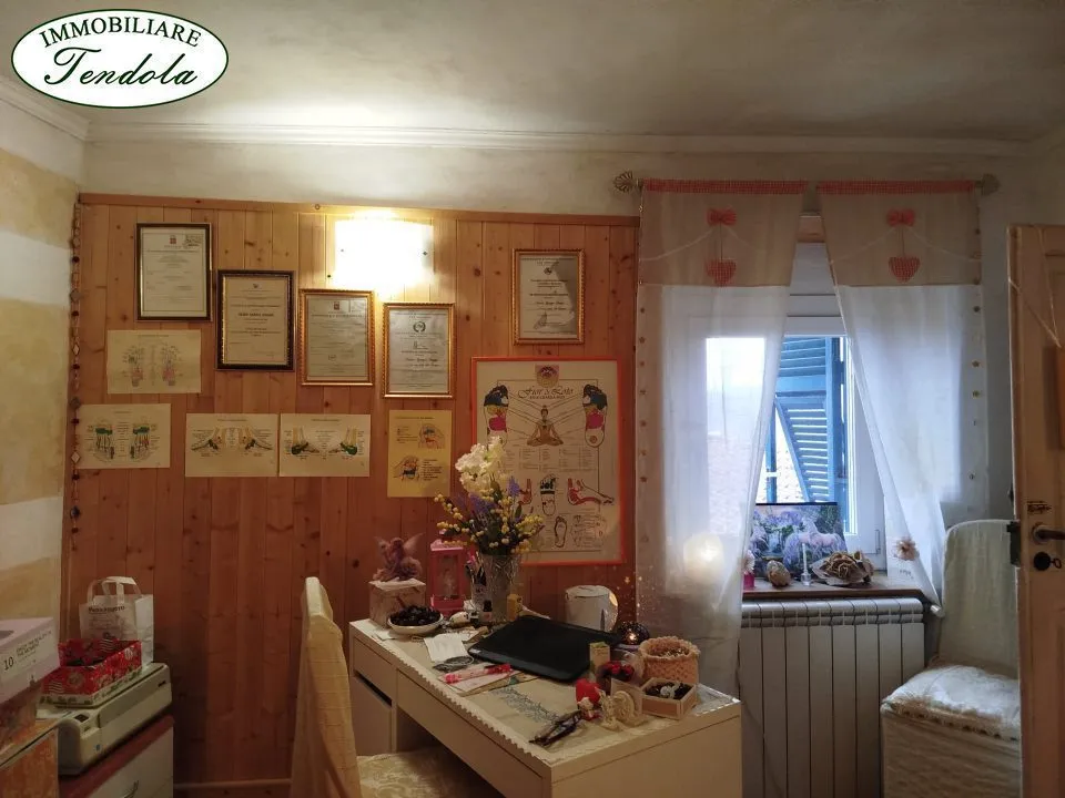 Casa indipendente in vendita a Fosdinovo - foto 2