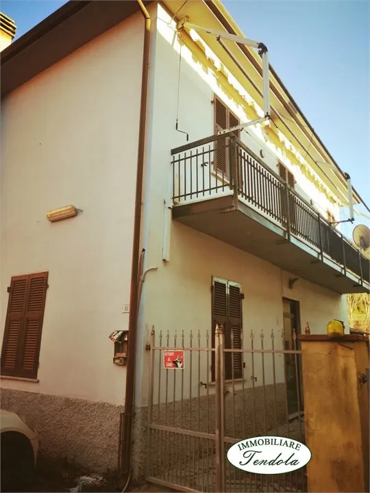 Casa indipendente in vendita a Ortonovo - Casano - foto 2