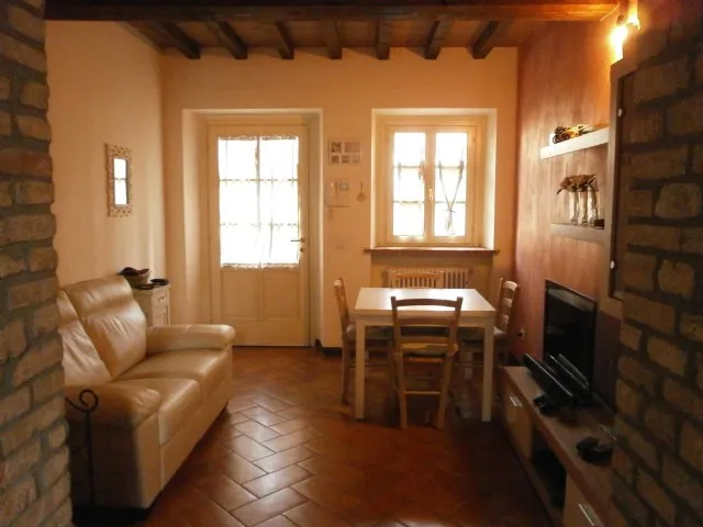 Casa indipendente in vendita a Parma - foto 1