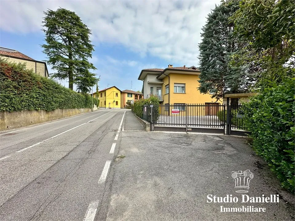 Casa indipendente in vendita a Giussano - foto 2