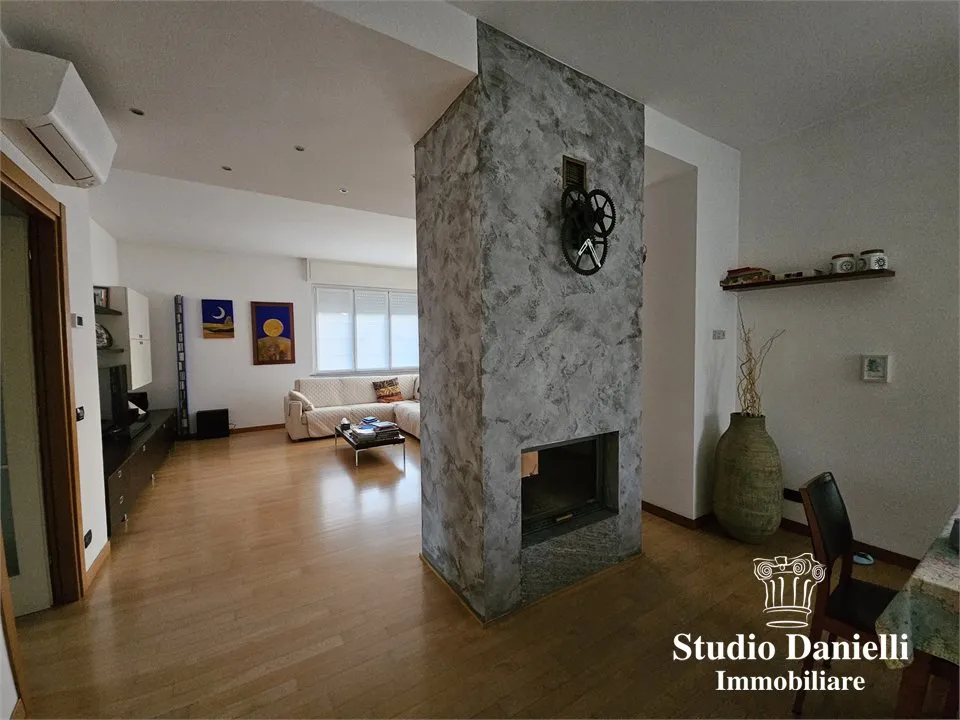 Casa indipendente in vendita a Giussano - foto 8