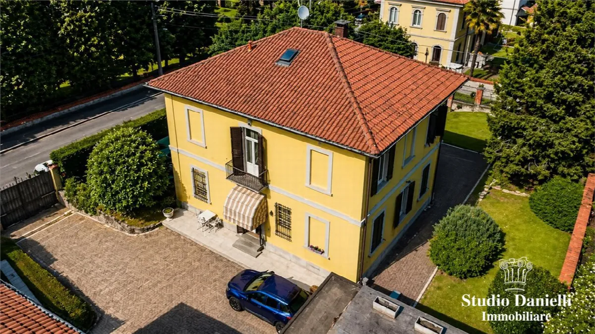 Villa in vendita a Carate Brianza - foto 3
