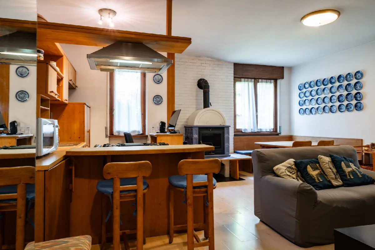 Casa indipendente in vendita a Mandello del Lario - foto 3