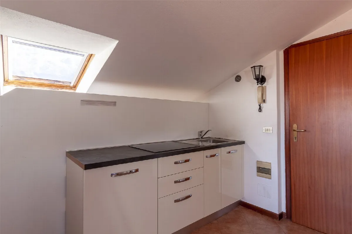 Appartamento in vendita a Mandello del Lario - foto 2