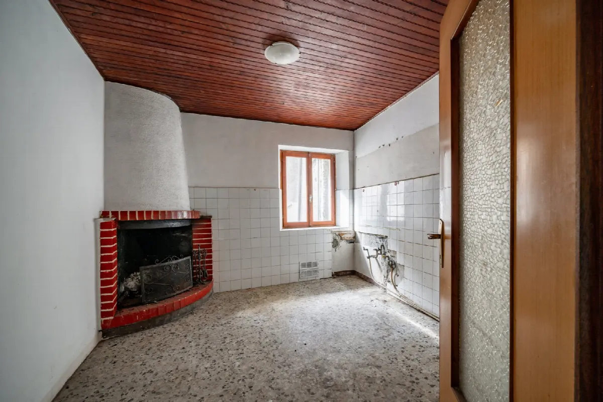 Casa indipendente in vendita a Mandello del Lario - foto 10