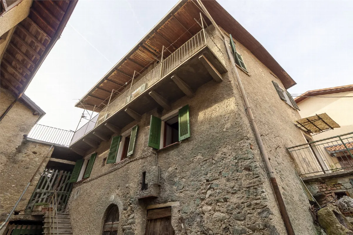 Casa indipendente in vendita a Mandello del Lario - foto 6