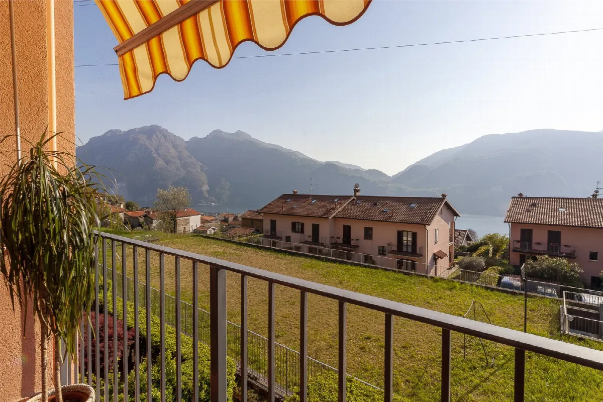 Appartamento in vendita a Abbadia Lariana - foto 2