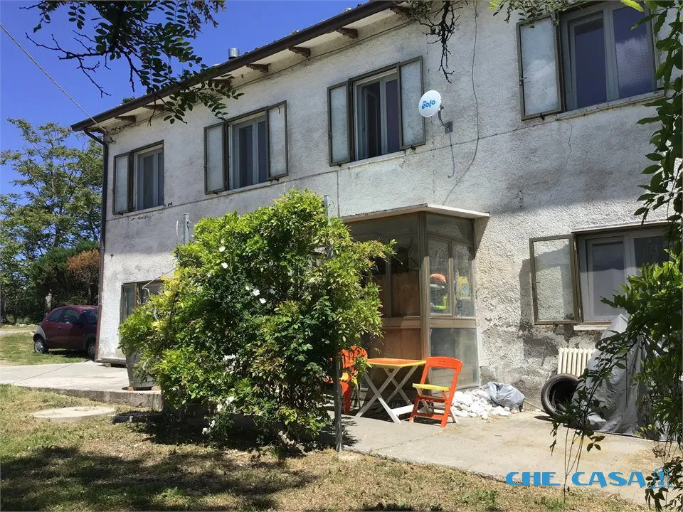 Casa indipendente in vendita a Tavoleto - foto 2