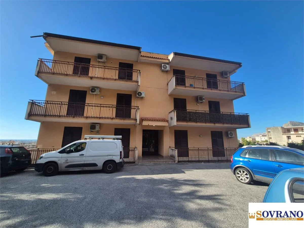Appartamento in vendita a Carini - foto 1