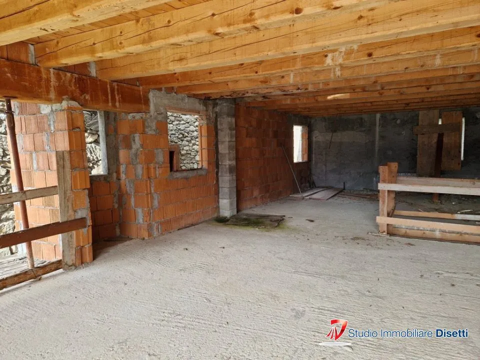 Casa indipendente in vendita a Edolo - foto 8