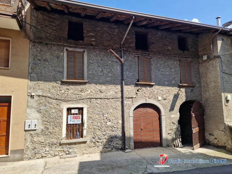 Casa indipendente in vendita a Losine - foto 3