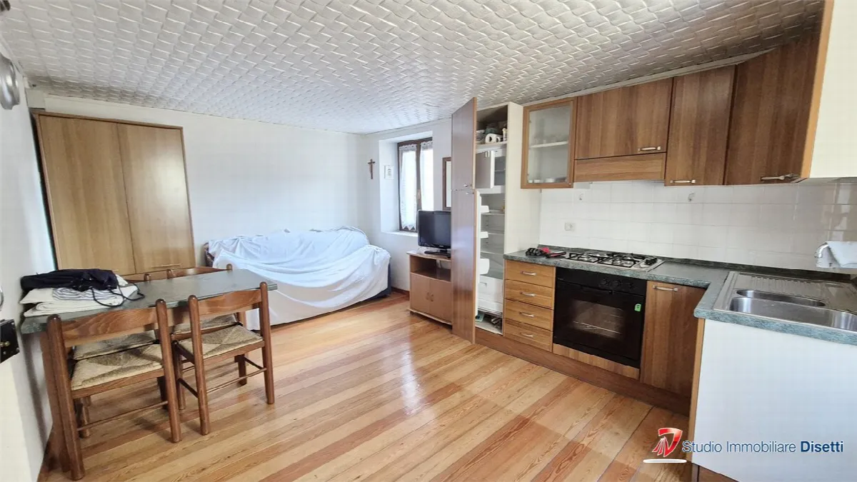 Casa indipendente in vendita a Aprica - foto 1