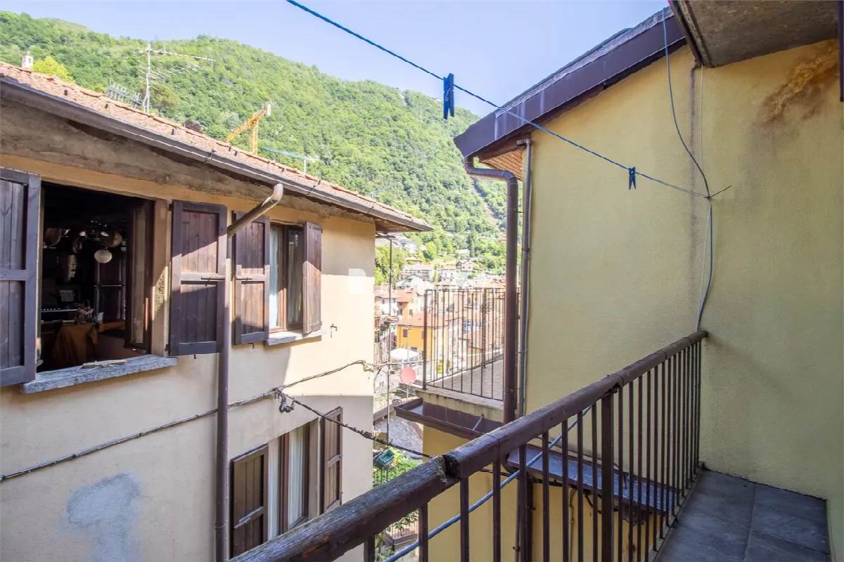 Casa indipendente in vendita a Argegno - foto 4
