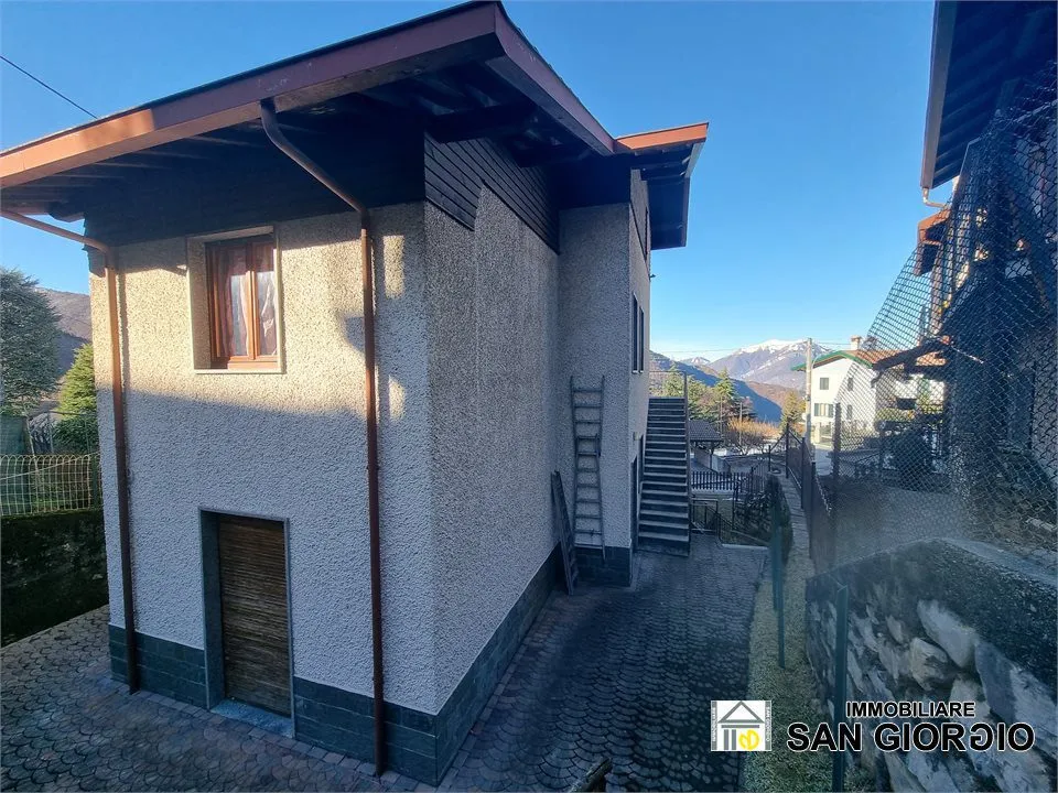 Appartamento in vendita a Esino Lario - foto 3