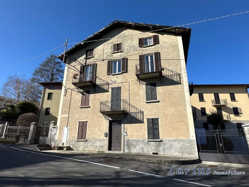Casa indipendente in vendita a Caglio - foto 2