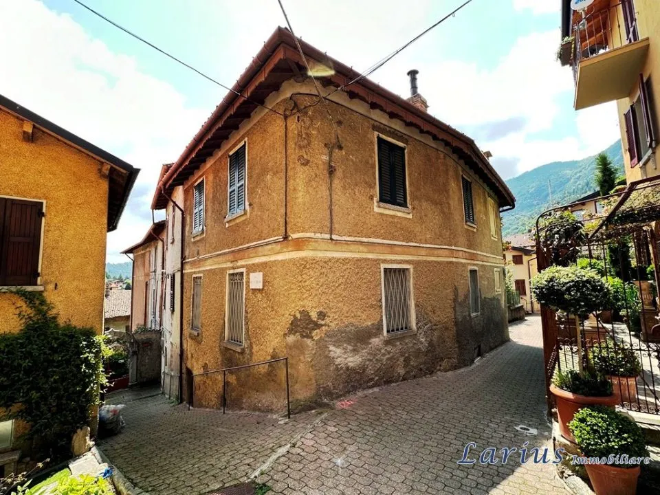 Casa indipendente in vendita a Magreglio - foto 4