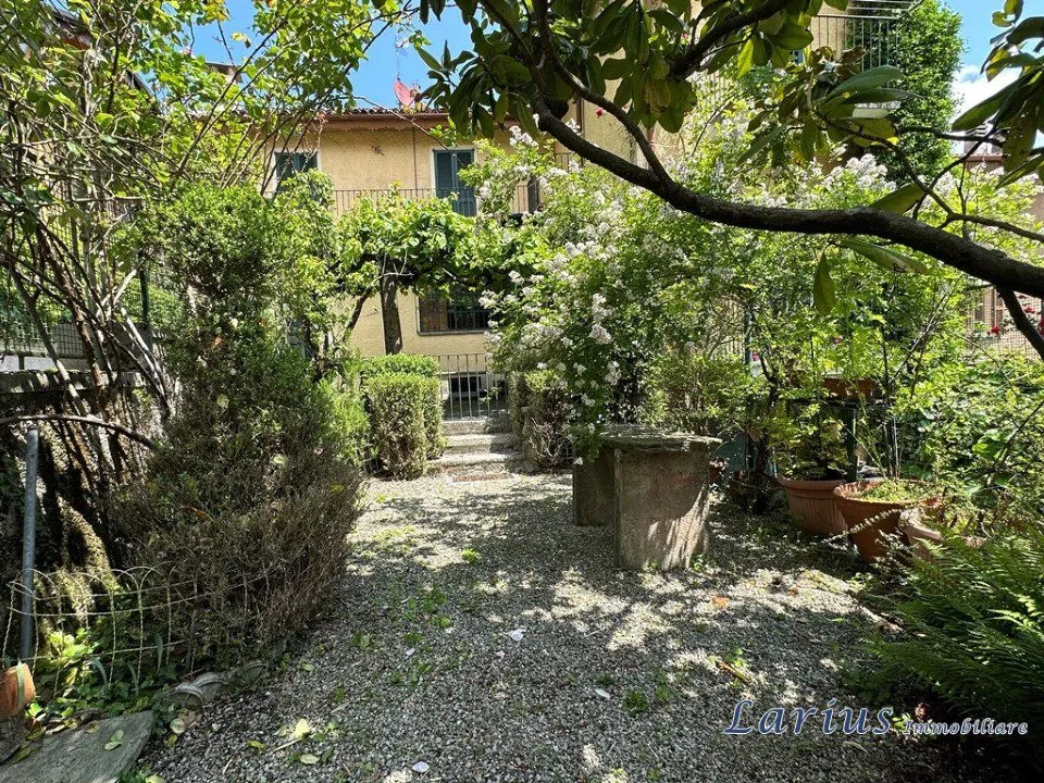 Casa indipendente in vendita a Magreglio - foto 8