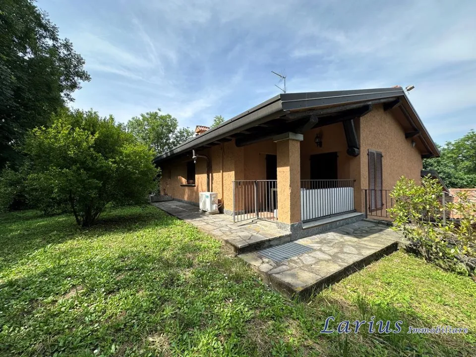 Villa in vendita a Cesana Brianza - foto 10