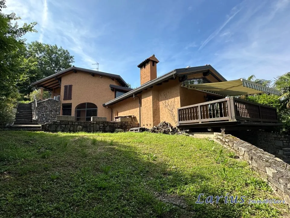 Villa in vendita a Cesana Brianza - foto 8