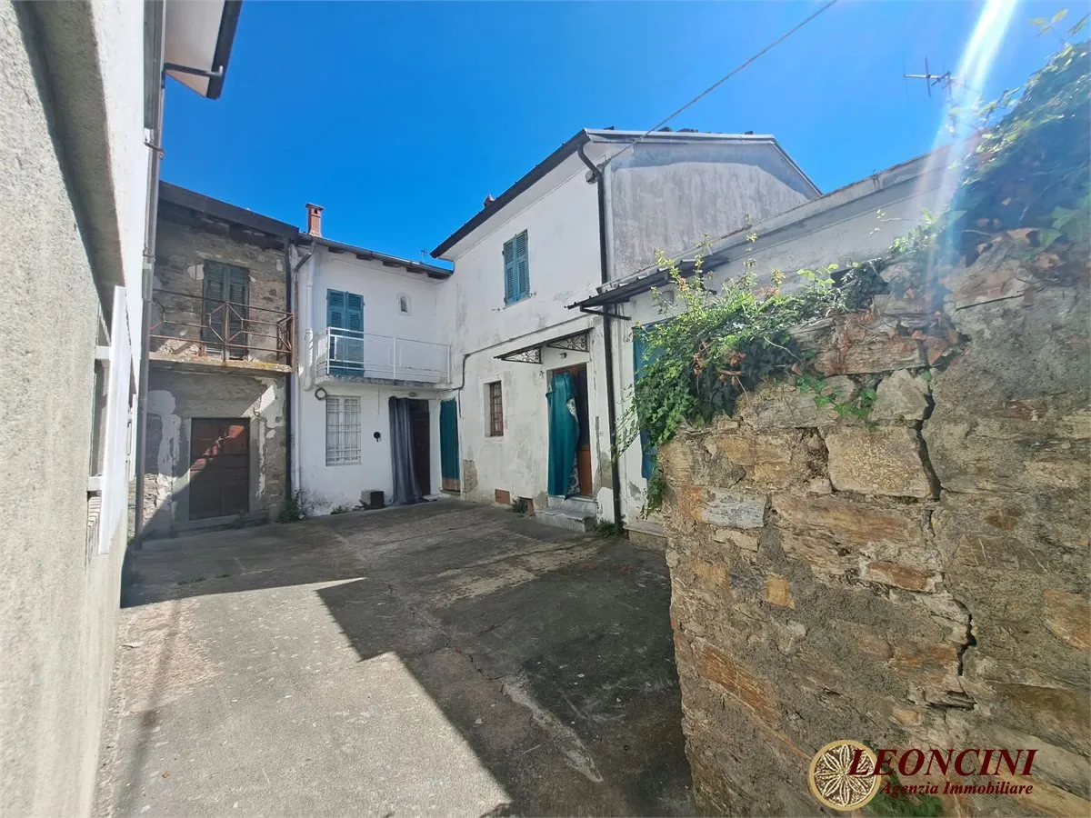 Casa indipendente in vendita a Filattiera - foto 1