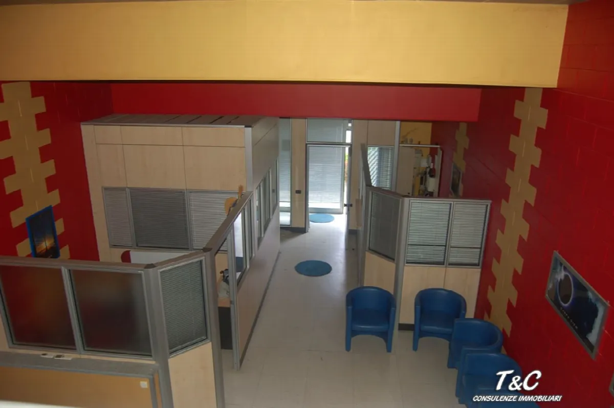 Ufficio in vendita a Pinerolo - foto 2