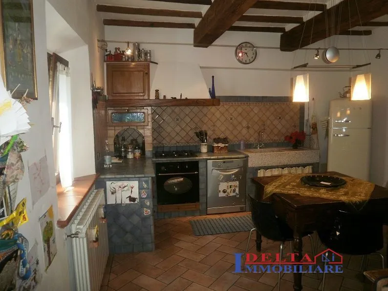 Casa indipendente in vendita a Castellina Marittima - foto 2