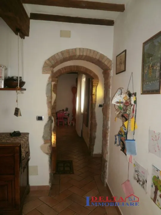 Casa indipendente in vendita a Castellina Marittima - foto 3
