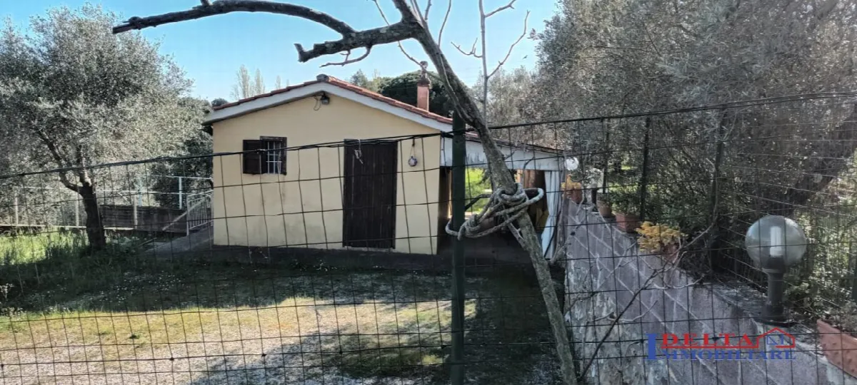 Rustico in vendita a Rosignano Marittimo - foto 1