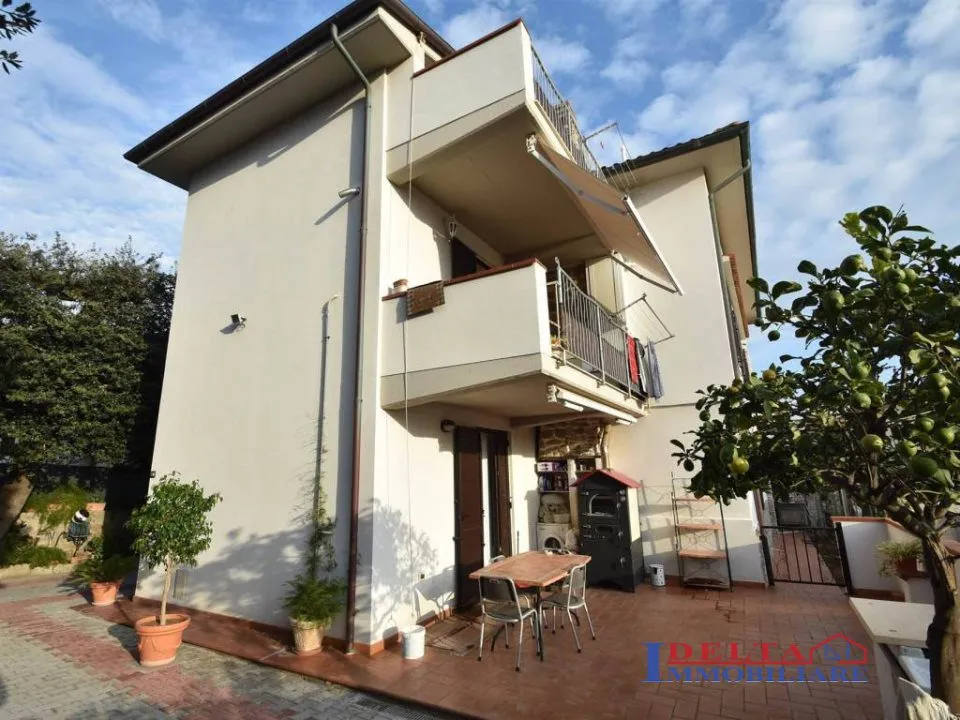 Villa in vendita a Rosignano Marittimo - Rosignano Solvay - foto 1
