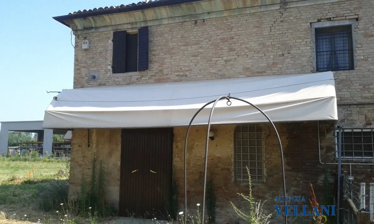 Casa indipendente in vendita a Carpi - foto 1