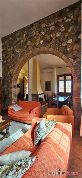 Villa in vendita a Colle di Val d'Elsa - foto 1