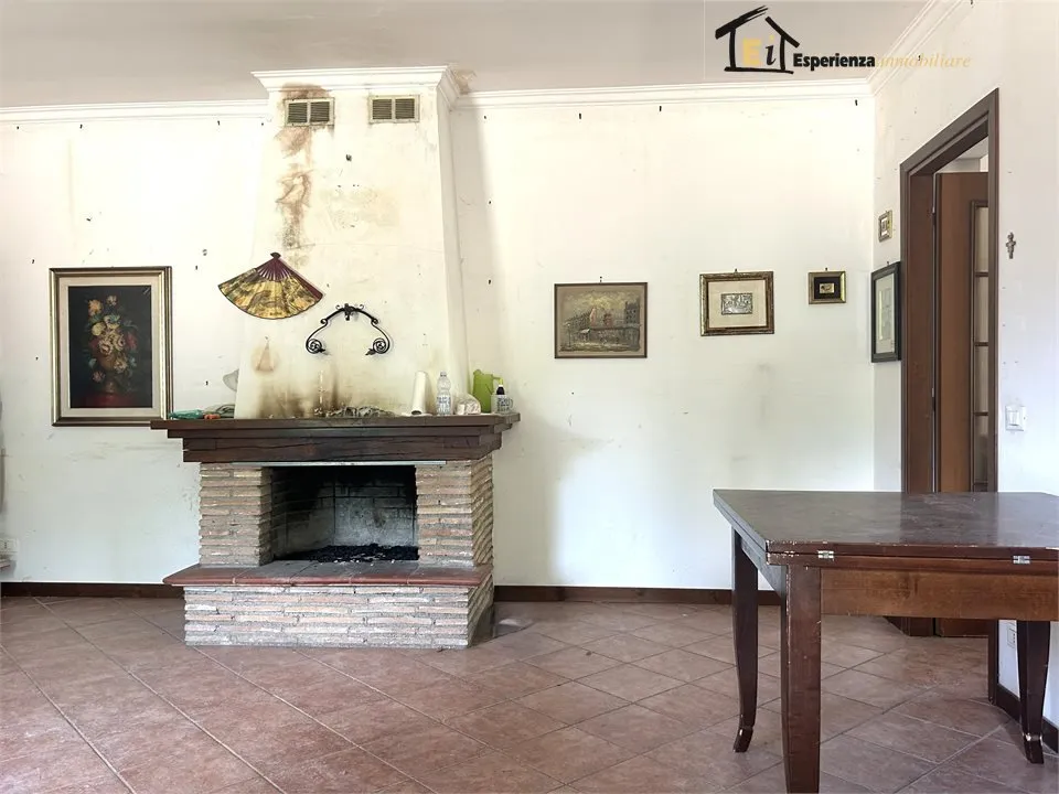 Casa indipendente in vendita a Configni - foto 4