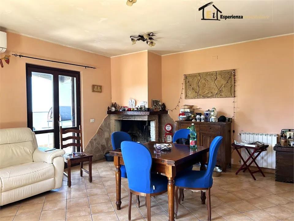 Casa indipendente in vendita a Poggio Mirteto - San Valentino - foto 2
