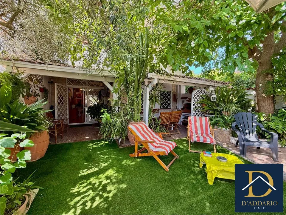 Villa in vendita a Pulsano - foto 1