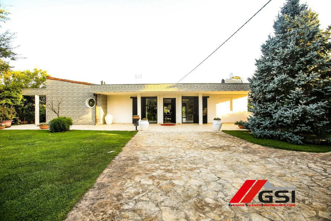 Villa in vendita a San Michele Salentino - foto 2