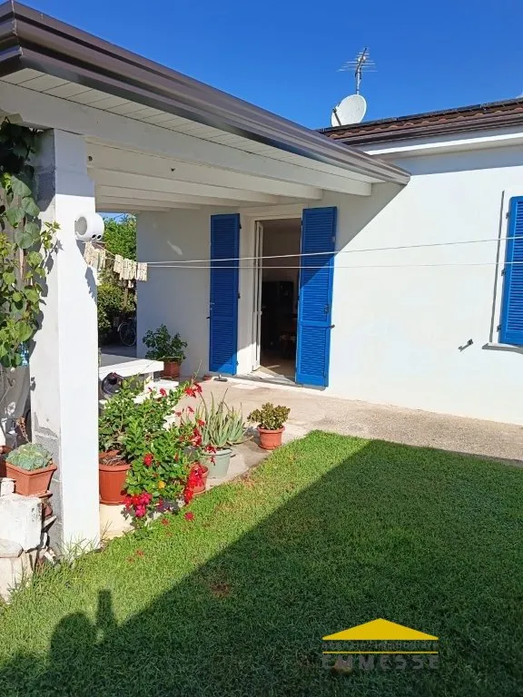 Casa indipendente in vendita a Massa - Romagnano - foto 1