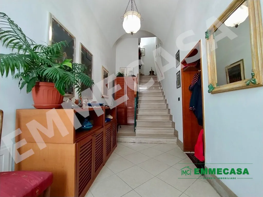 Villa in vendita a Valenzano - foto 2