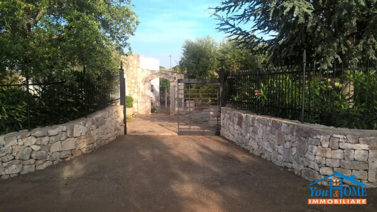 Villa in vendita a Castellana Grotte - foto 1