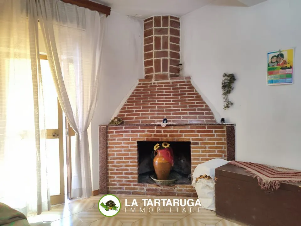 Casa indipendente in vendita a Santa Teresa di Riva - foto 4