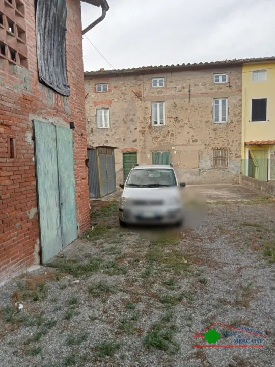 Casa indipendente in vendita a Capannori - foto 2
