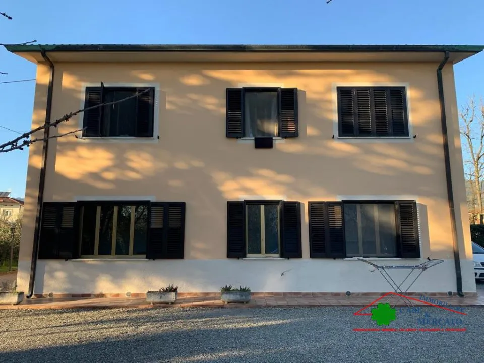 Villa in vendita a Capannori - Segromigno in Monte - foto 3