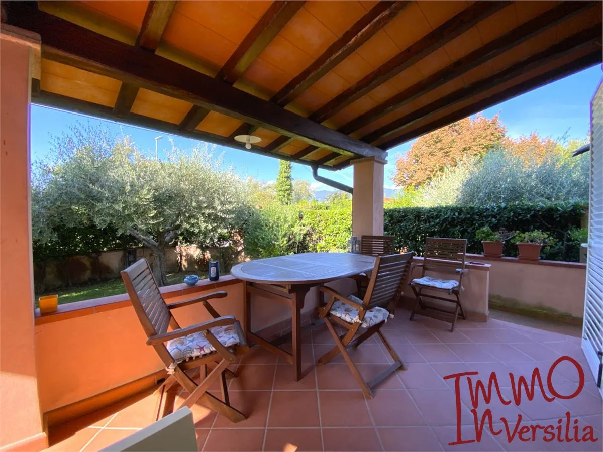 Villa in vendita a Pietrasanta - foto 2