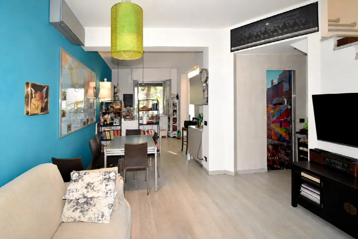 Casa indipendente in vendita a Milano - foto 3