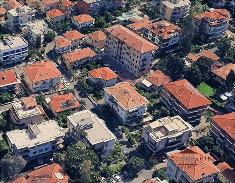 Casa indipendente in vendita a Bordighera - foto 2
