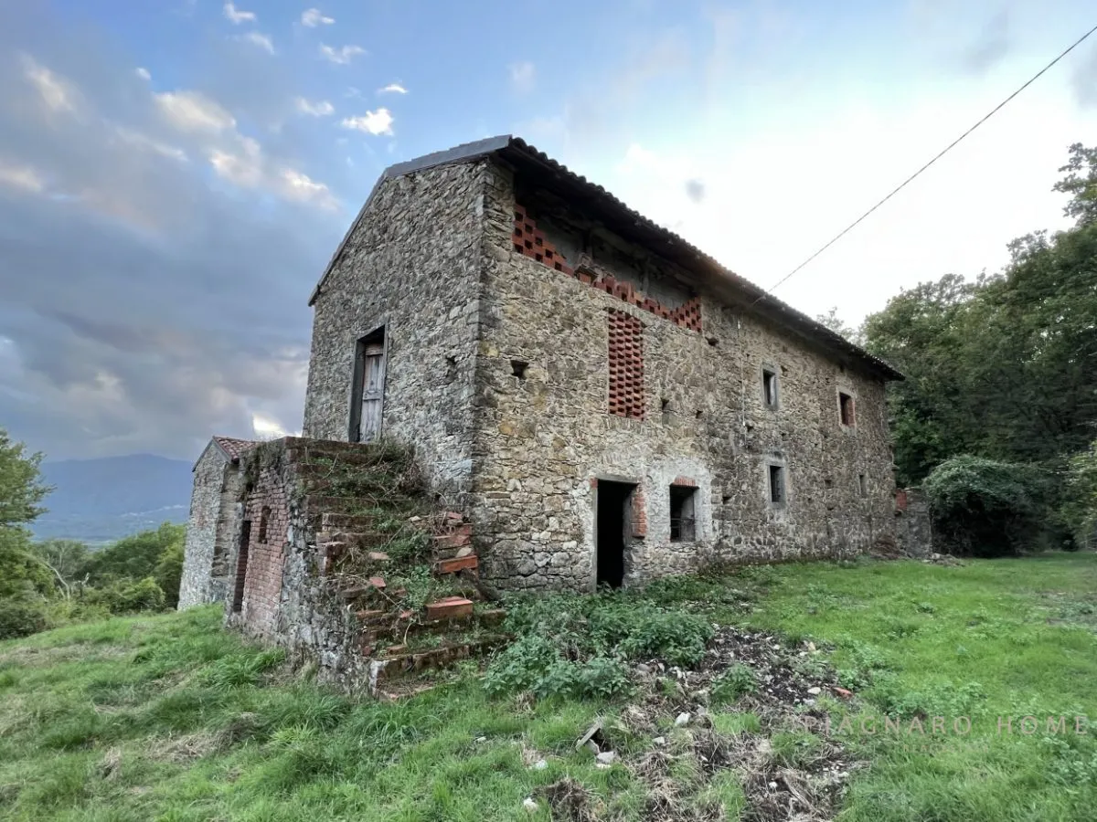 Rustico in vendita a Pontremoli - foto 2