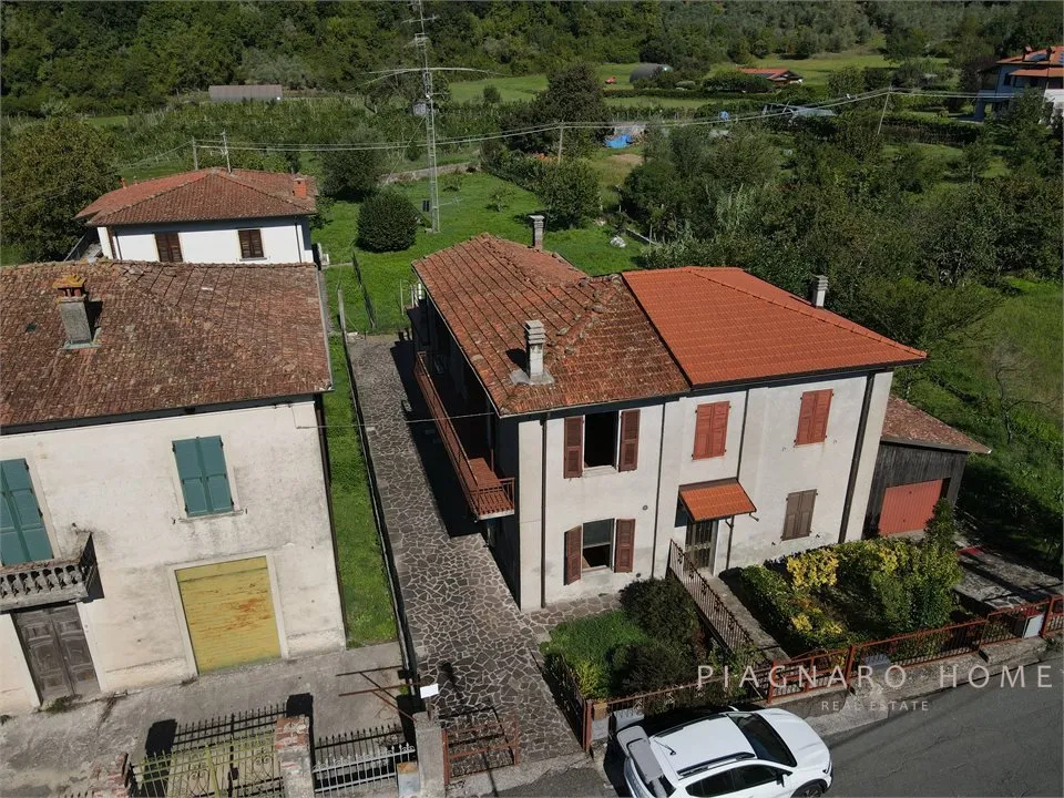 Casa indipendente in vendita a Filattiera - foto 1