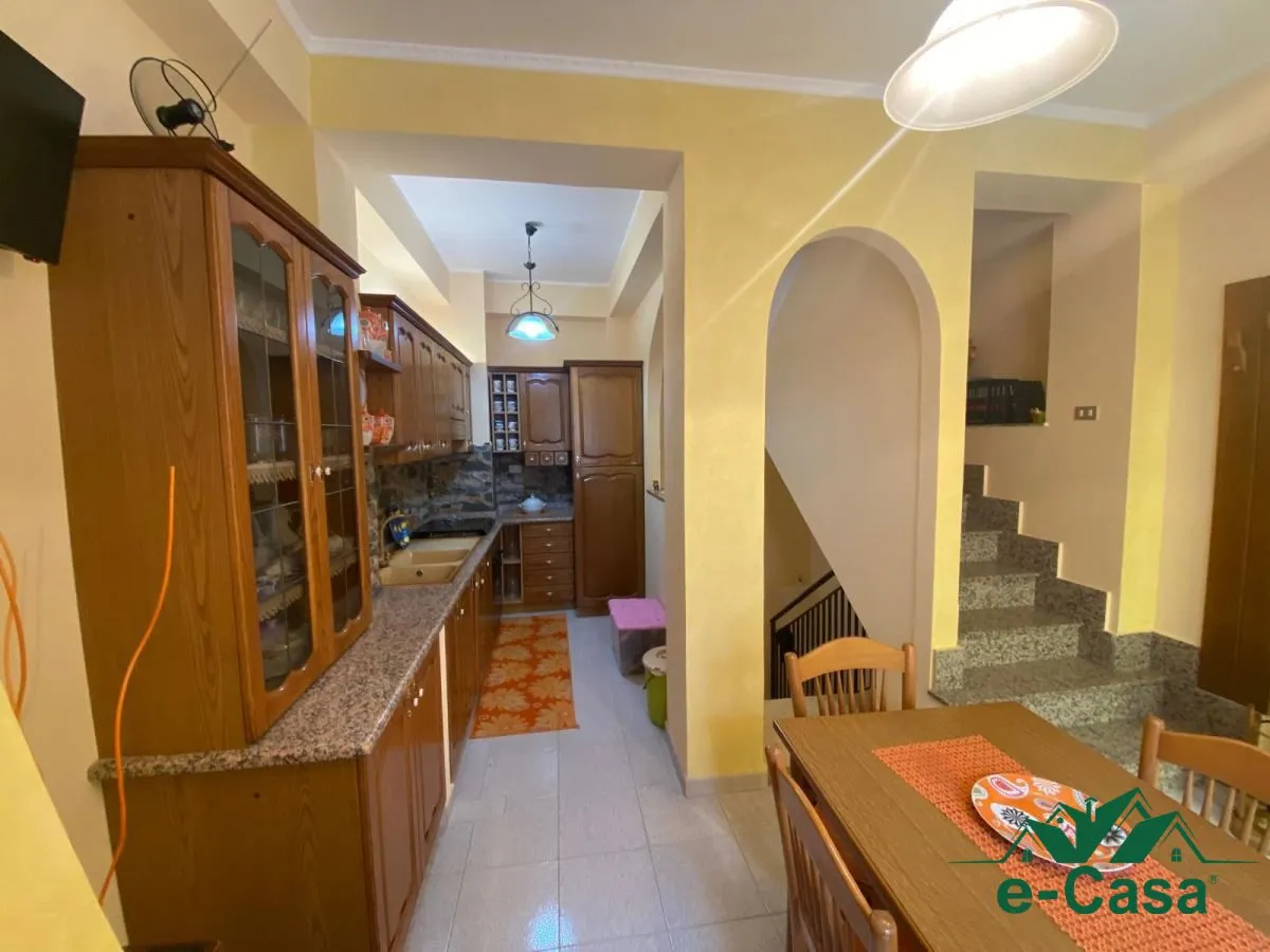 Casa indipendente in vendita a Montalbano Elicona - foto 4