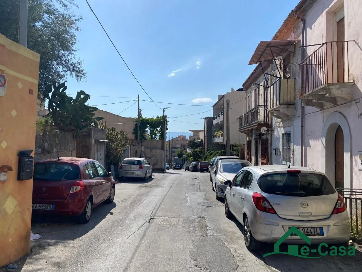 Casa indipendente in vendita a Messina - foto 3