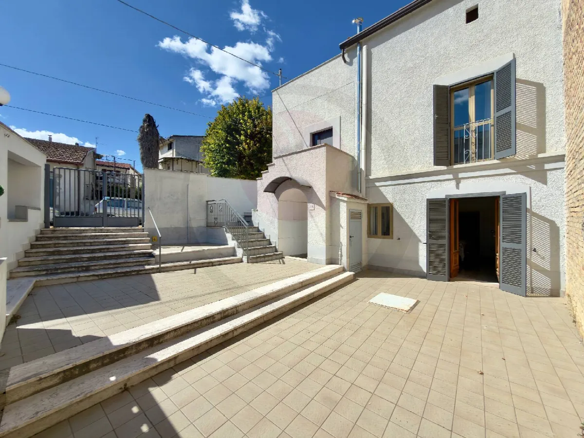 Casa Semindipendente in vendita a Frisa - foto 1