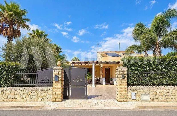 Villa in vendita a Pozzallo, Boschi Pisana - foto 1